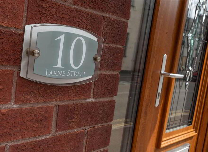 10 Larne Street, Ballymena, BT42 3AJ