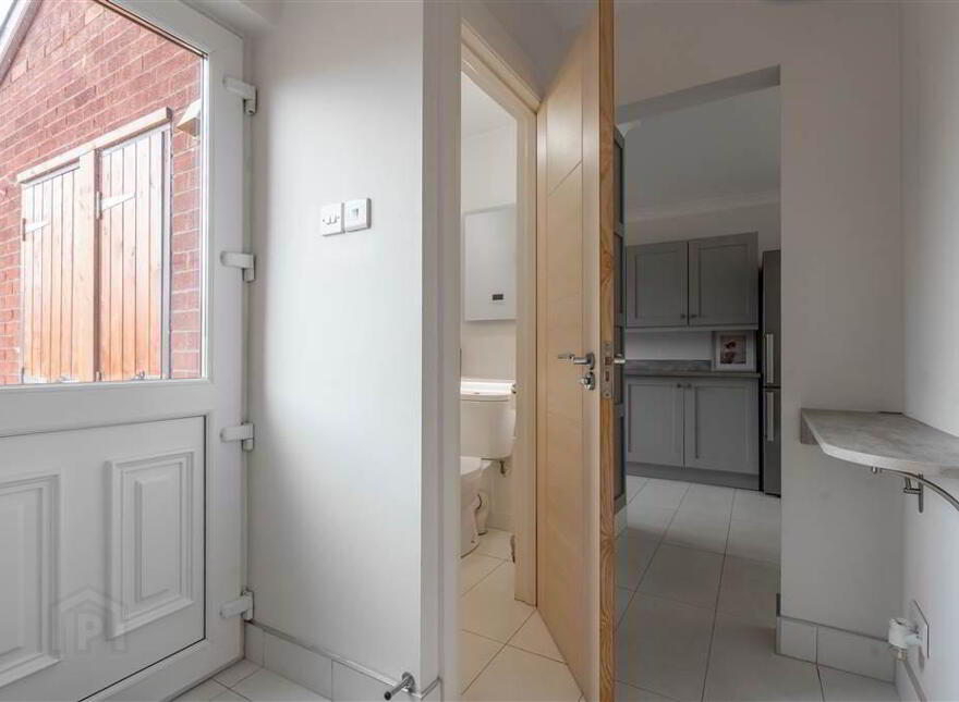 10 Larne Street, Ballymena, BT42 3AJ