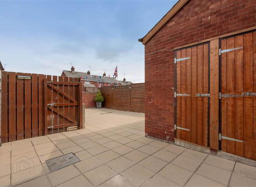 10 Larne Street, Ballymena, BT42 3AJ