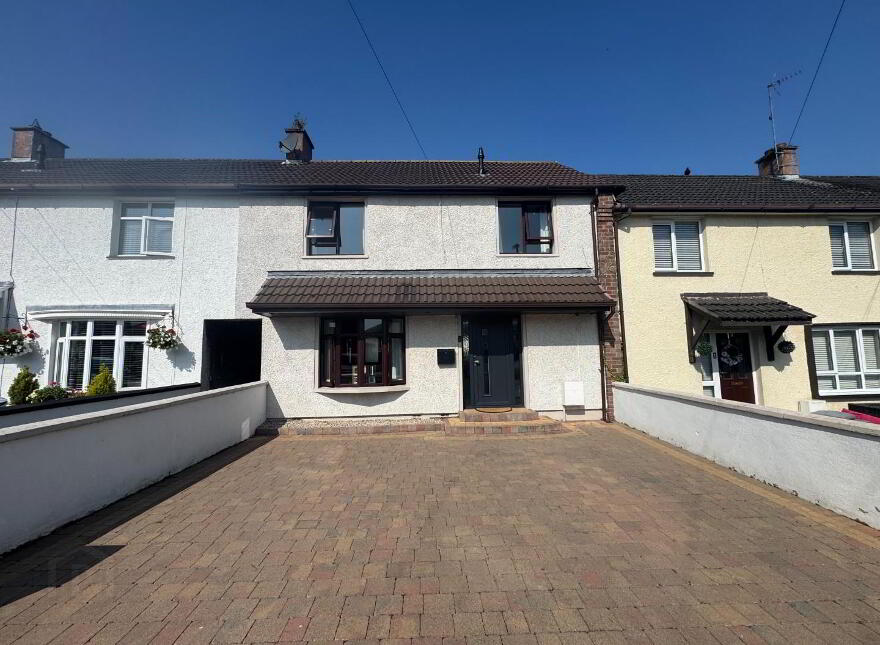 19 Shantallow Avenue, Grainan, Derry, BT48 7UB