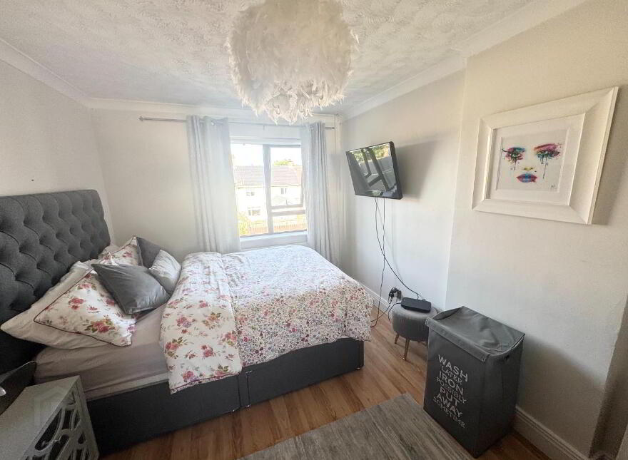 19 Shantallow Avenue, Grainan, Derry, BT48 7UB