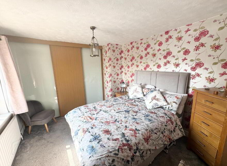 19 Shantallow Avenue, Grainan, Derry, BT48 7UB