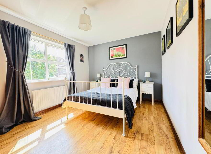 5 Dermont Avenue, Hydepark Road, Newtownabbey, BT36 4NY