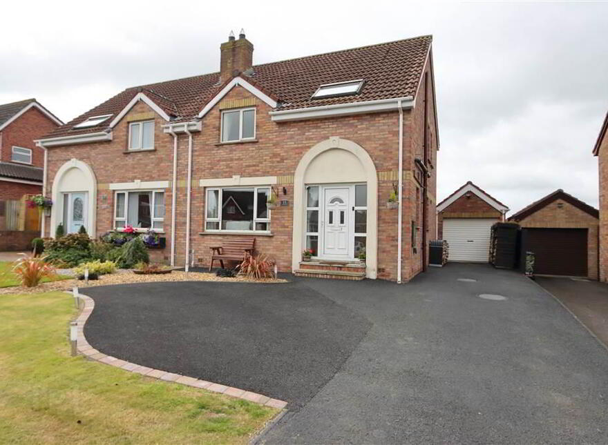 15 The Spires Crescent, Killinchy, BT23 6UQ
