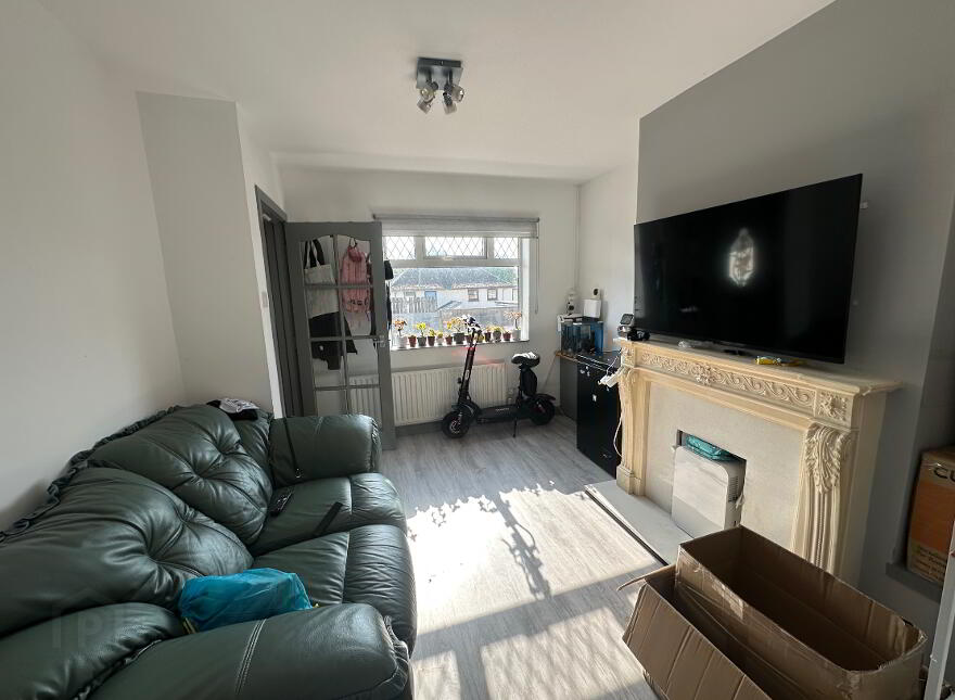83 Ainsworth Drive, Belfast, BT13 3EL