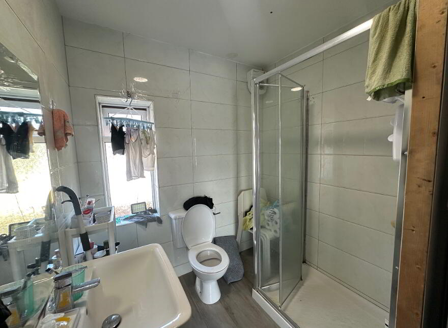 83 Ainsworth Drive, Belfast, BT13 3EL