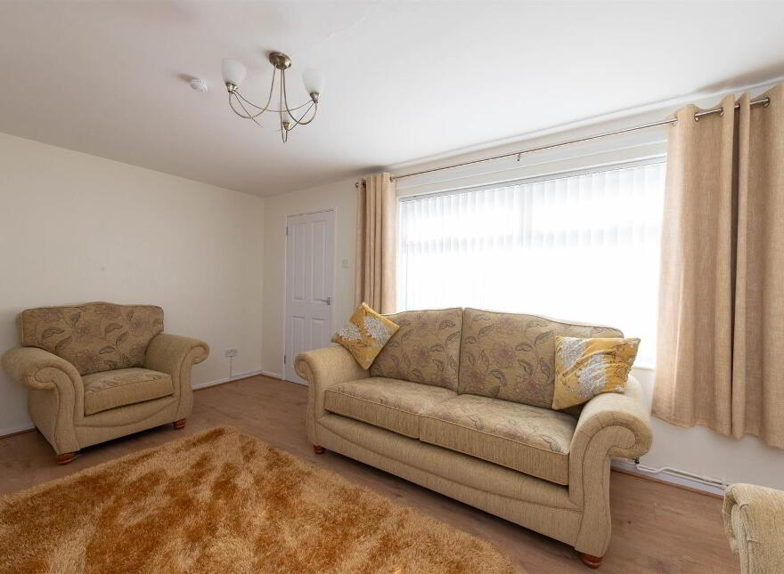4 Mount Eden, Ballynahinch, BT24 8DL