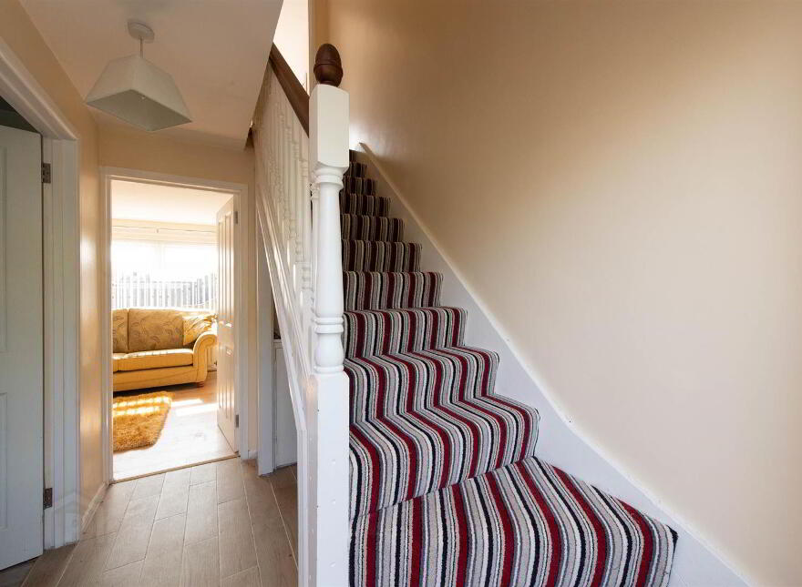 4 Mount Eden, Ballynahinch, BT24 8DL