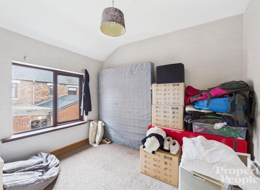 42 Beechmount Parade, Belfast, BT12 7LW