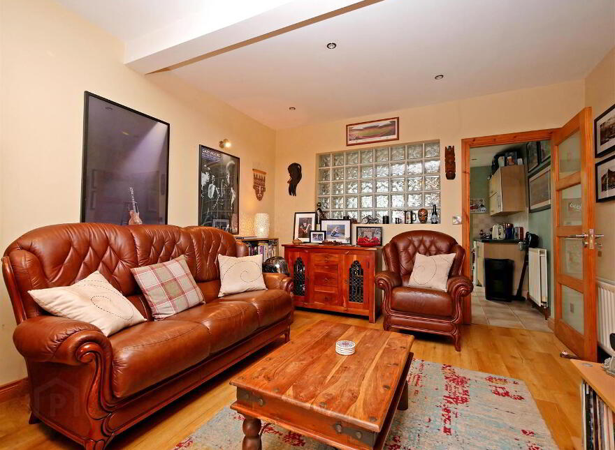 53 London Road, Off Ravenhill / Woodstock Road, Belfast, BT6 8EZ