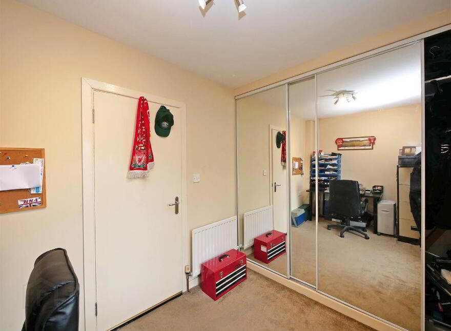 53 London Road, Off Ravenhill / Woodstock Road, Belfast, BT6 8EZ