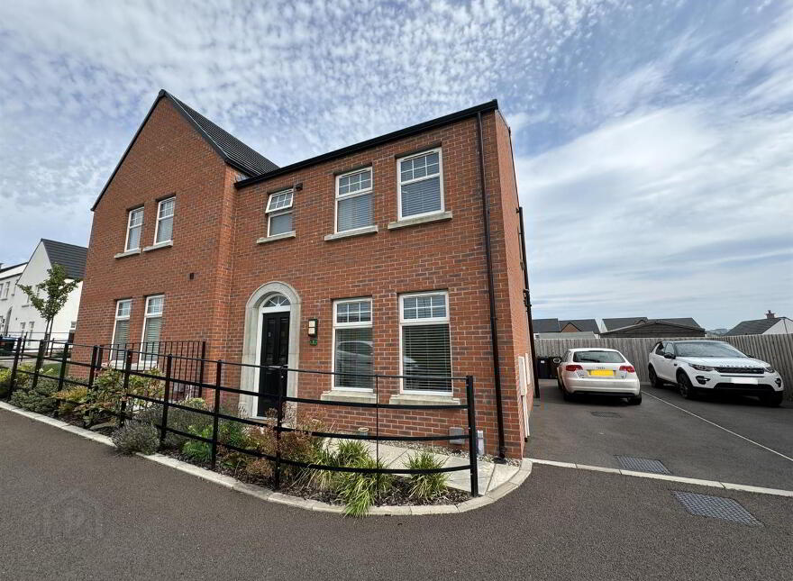 3 Rushfield Place, Ballyclare, BT39 0FR