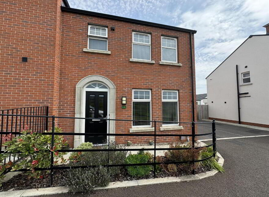 3 Rushfield Place, Ballyclare, BT39 0FR