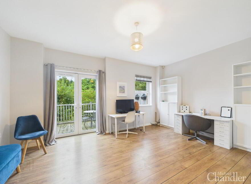 9 Linen Mill Grove, Belfast, BT8 8GX