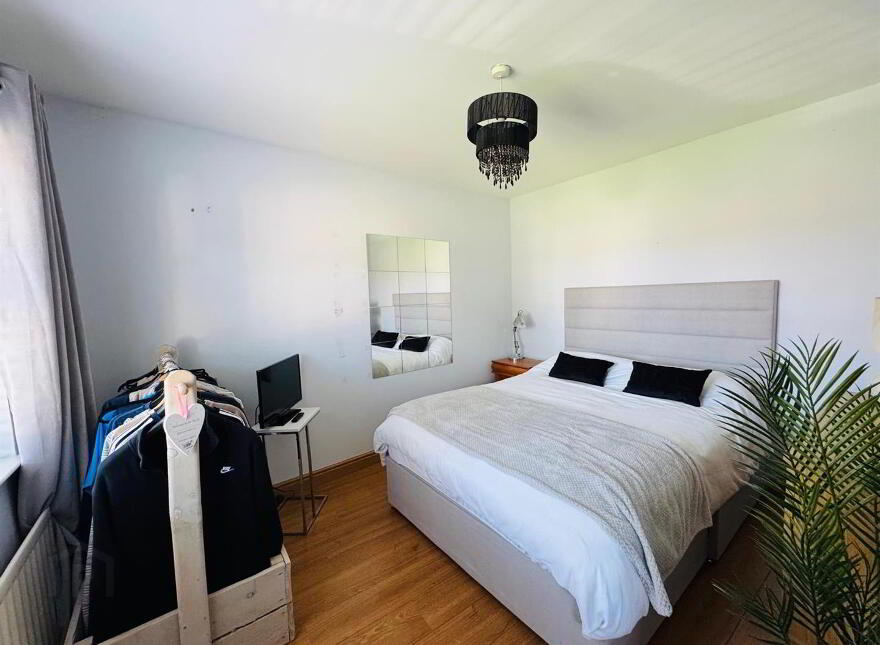 33 Woodvale Mews, Eglinton, L'Derry, BT47 3FE