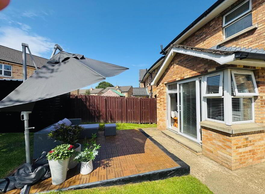 33 Woodvale Mews, Eglinton, L'Derry, BT47 3FE