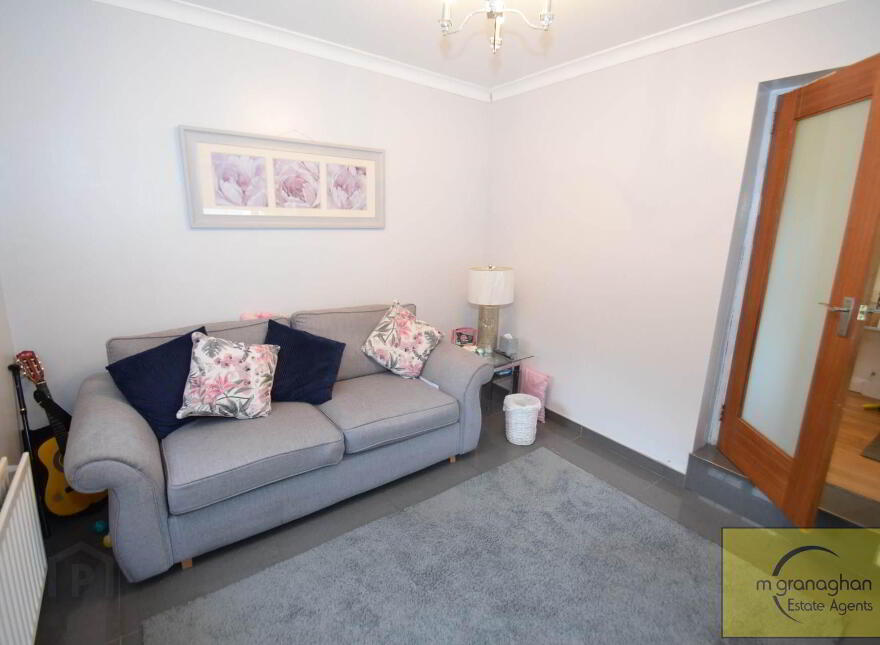 11 Hawthorn Hill, Hannahstown, Belfast, BT17 0NX