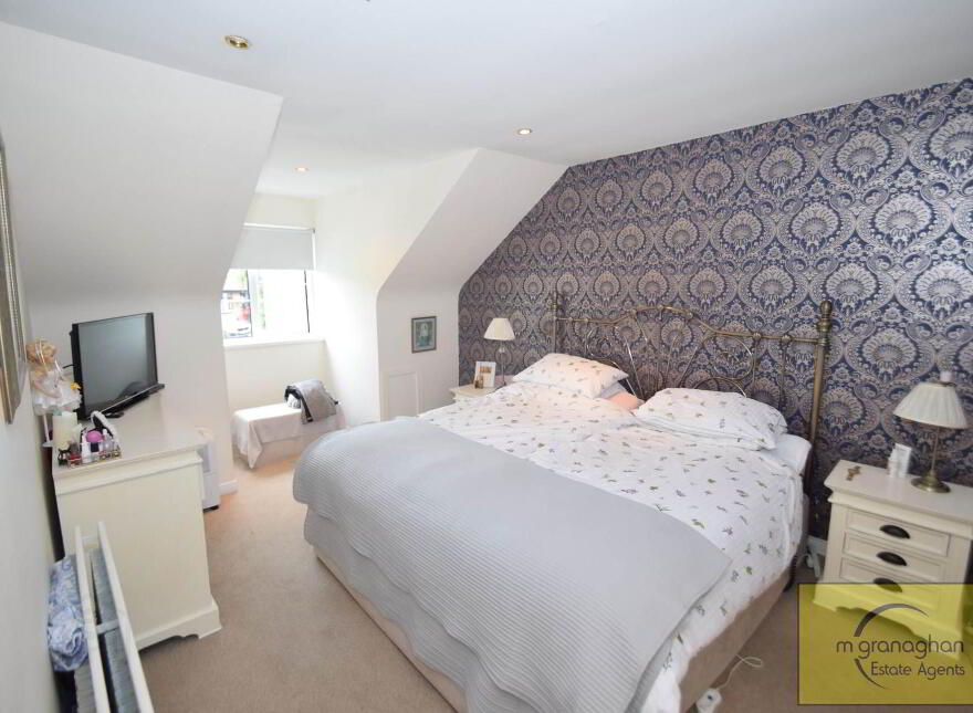 11 Hawthorn Hill, Hannahstown, Belfast, BT17 0NX