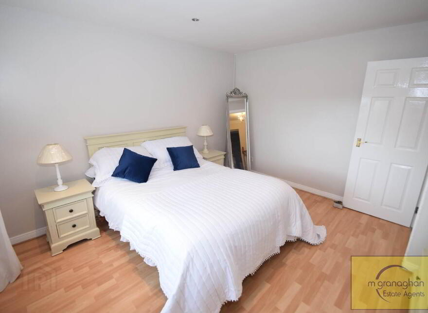 11 Hawthorn Hill, Hannahstown, Belfast, BT17 0NX