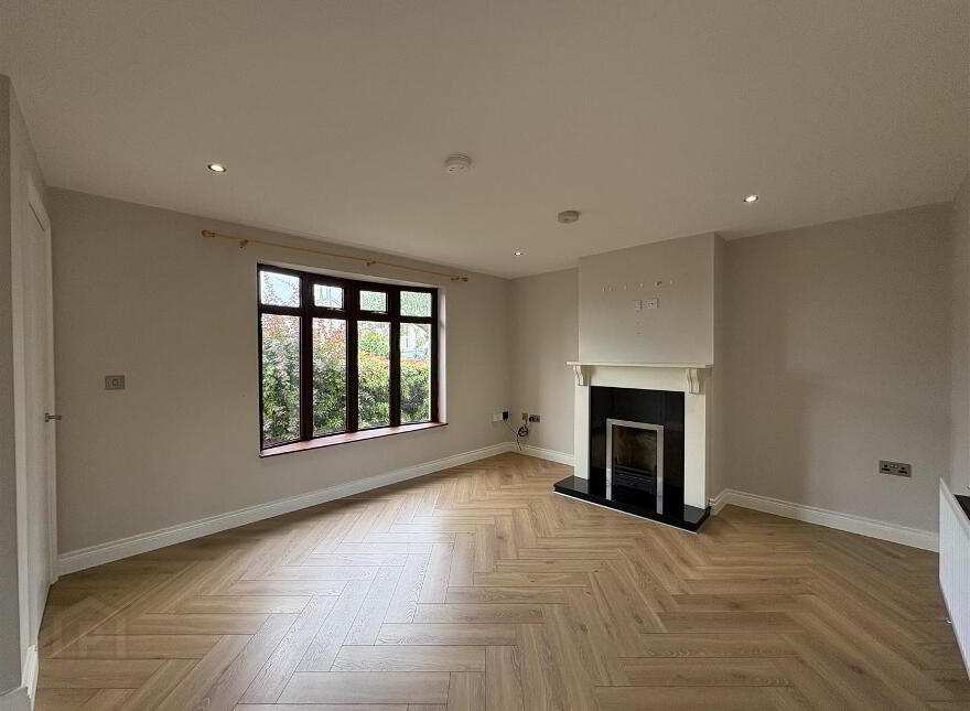 8 Wallace Park, Lisbane, Comber, BT23 6AP