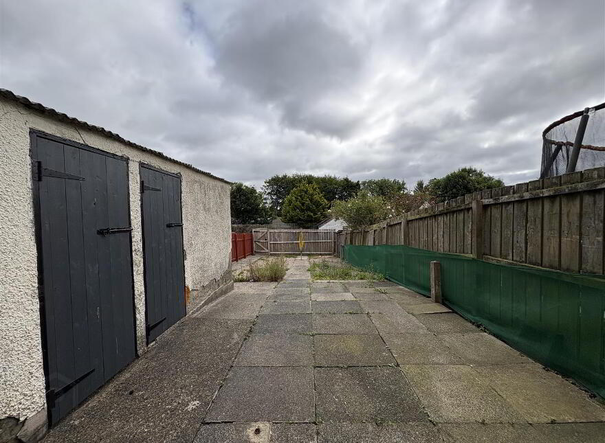 8 Wallace Park, Lisbane, Comber, BT23 6AP