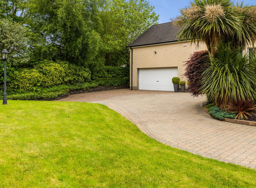 10 Sentry Hill, Ballymena, BT43 6NE