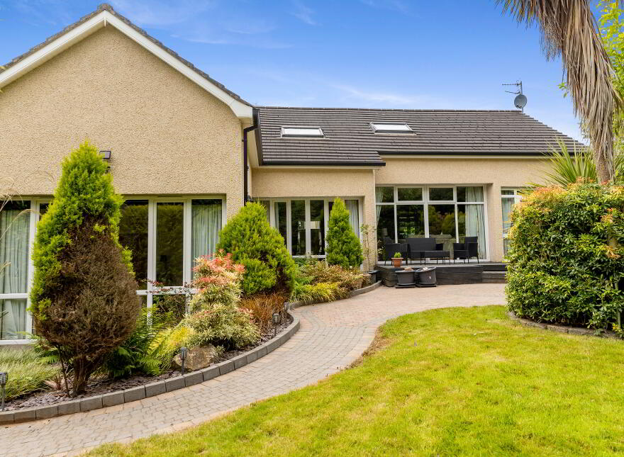 10 Sentry Hill, Ballymena, BT43 6NE