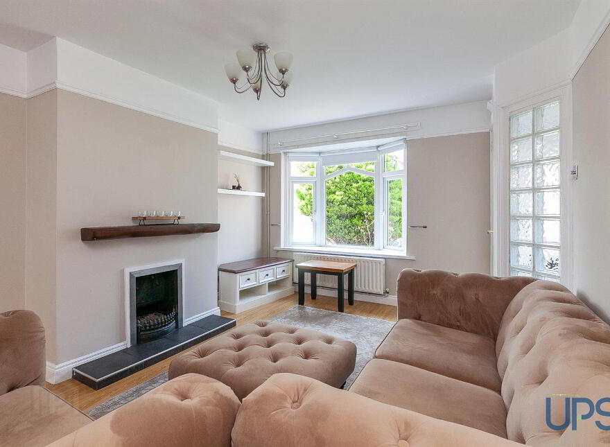 278 Lagmore Meadows, Stewartstown Road, Belfast, BT17 0TJ