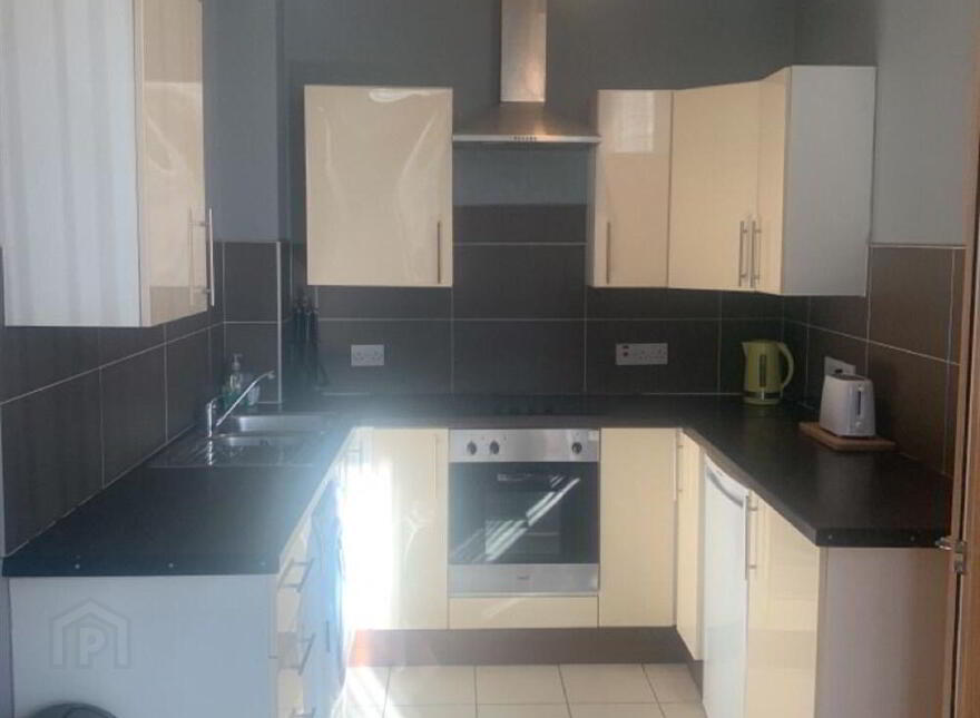 10a Glandore Avenue, Belfast, BT15 3FB