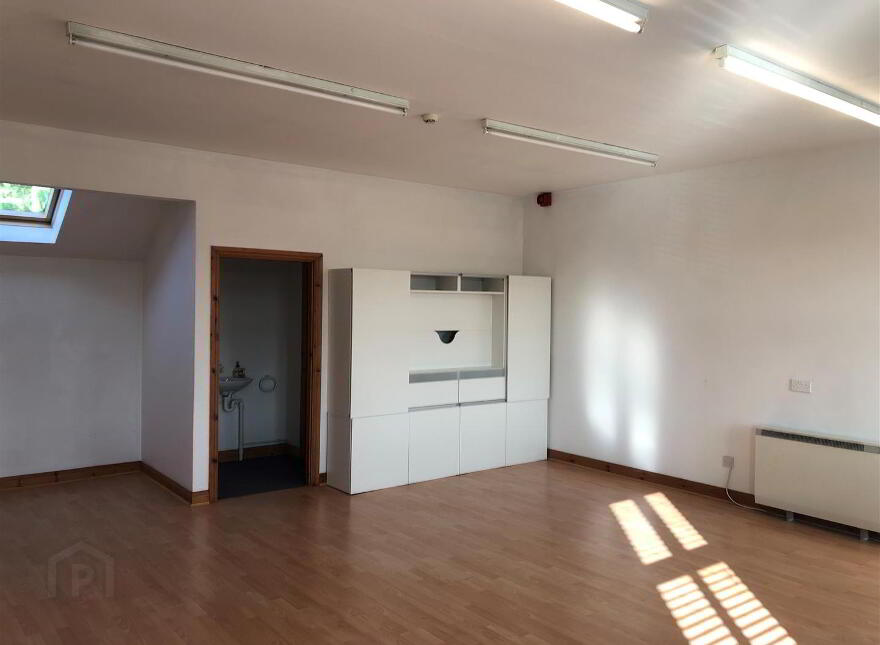 8 Bridge Street Link, Off Bridge Street, Comber, BT23 5YH photo
