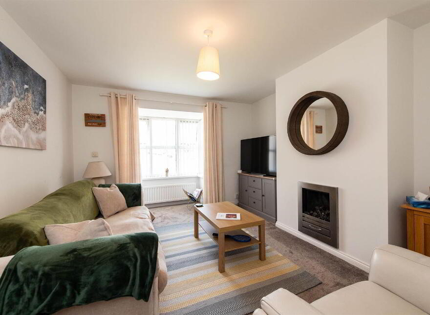 15 Todd's Hill Park, Saintfield, Ballynahinch, BT24 7FB