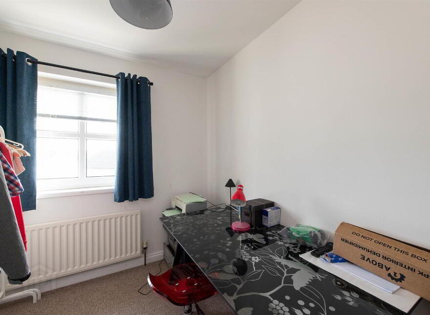15 Todd's Hill Park, Saintfield, Ballynahinch, BT24 7FB