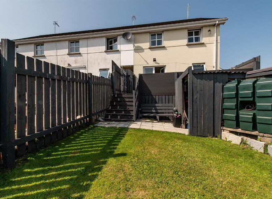 15 Todd's Hill Park, Saintfield, Ballynahinch, BT24 7FB