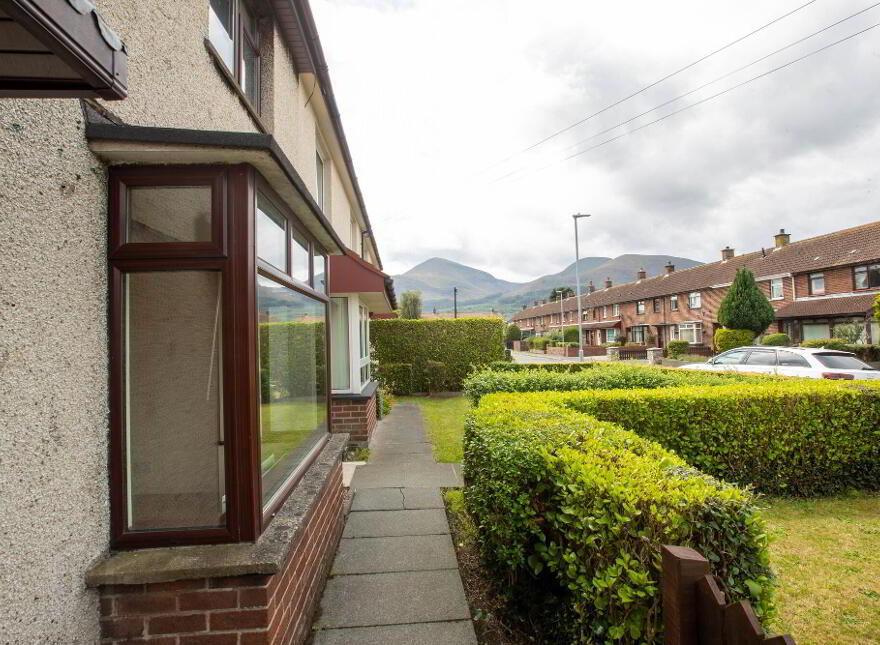 4 Mourne Park, Newcastle, BT33 0BW