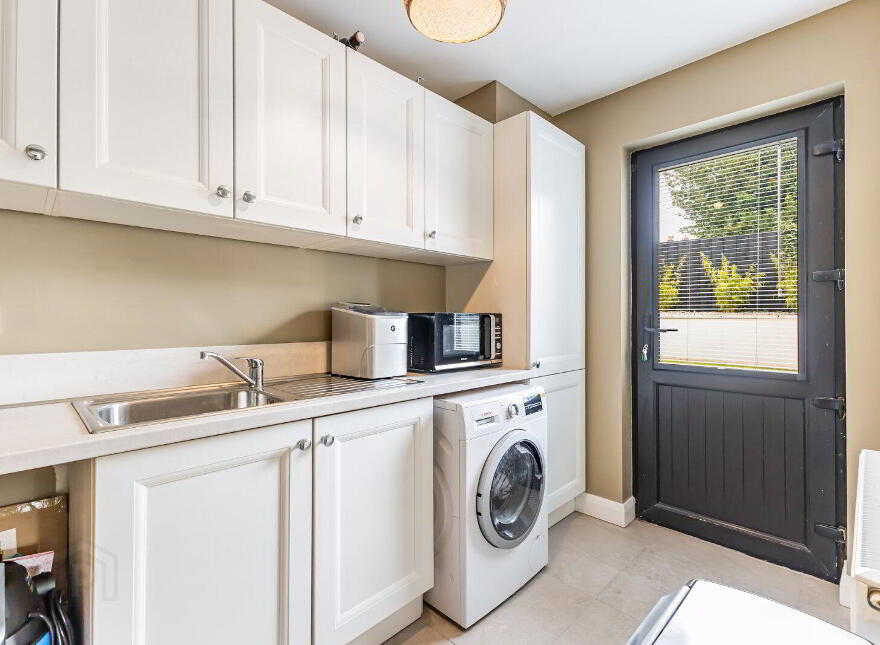 1 Knockbracken Gardens, Carryduff, Belfast, BT8 8FQ