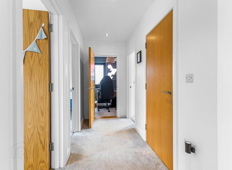 1 Knockbracken Gardens, Carryduff, Belfast, BT8 8FQ