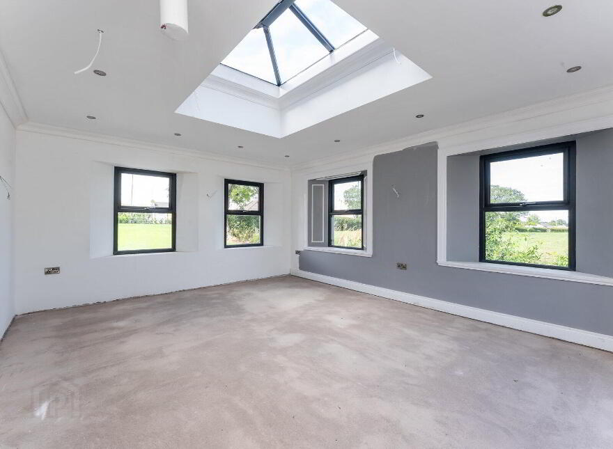 217 Clonmore Road, Dungannon, BT71 6HX