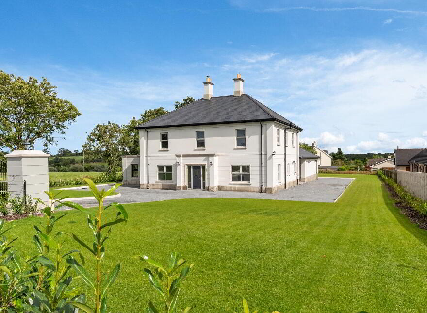 217 Clonmore Road, Dungannon, BT71 6HX