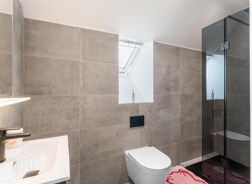 1a Clarke Lodge Mews, Newtownabbey, BT36 4PW