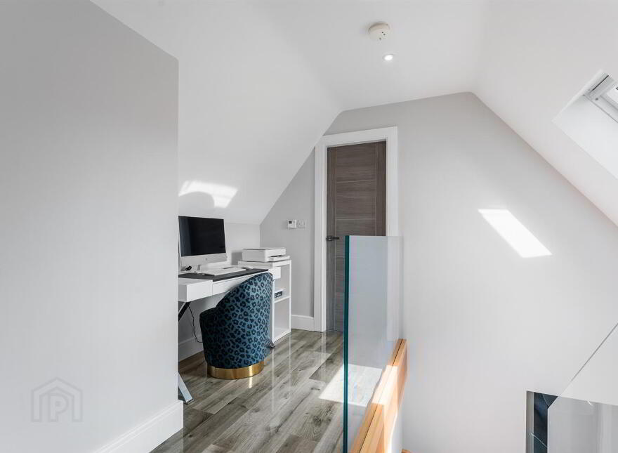 1a Clarke Lodge Mews, Newtownabbey, BT36 4PW