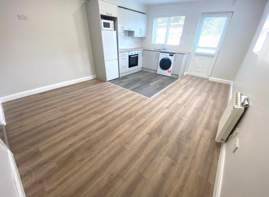 Rossmore Road, Ballyfermot, Dublin, D10