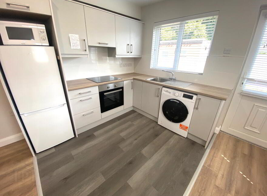 Rossmore Road, Ballyfermot, Dublin, D10
