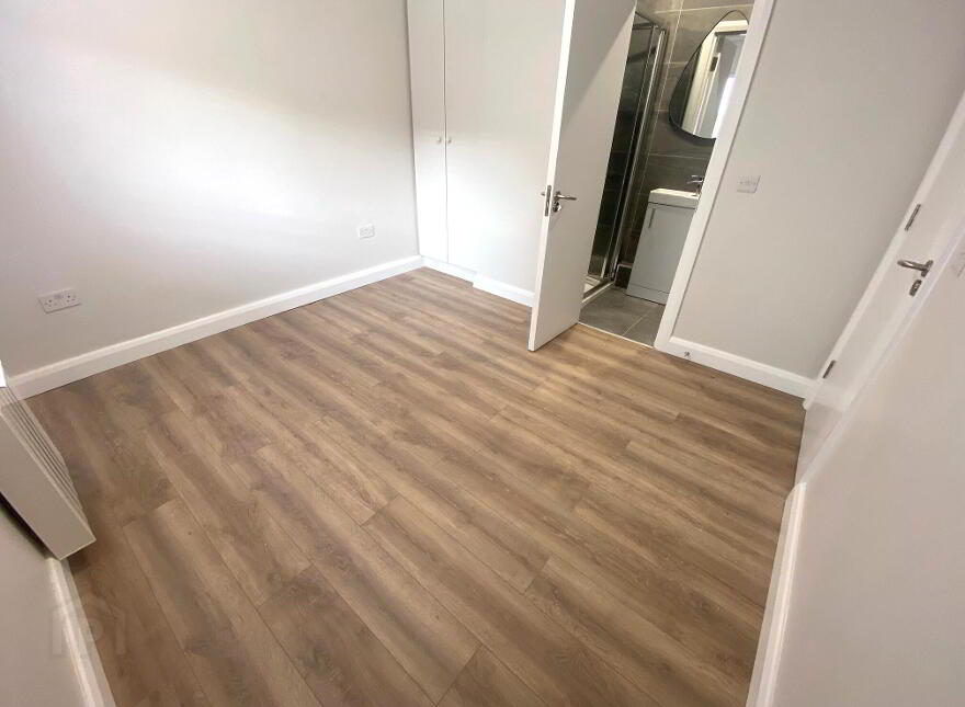 Rossmore Road, Ballyfermot, Dublin, D10