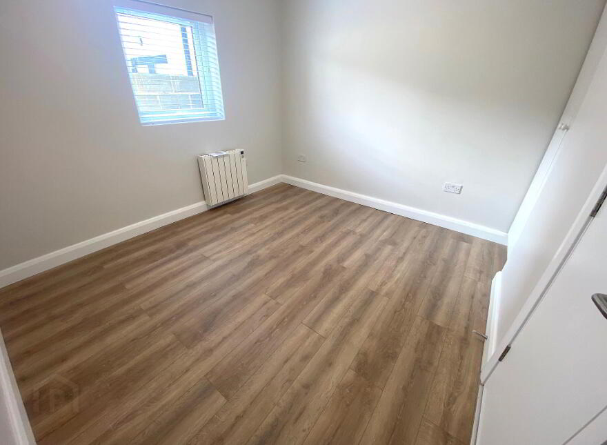 Rossmore Road, Ballyfermot, Dublin, D10