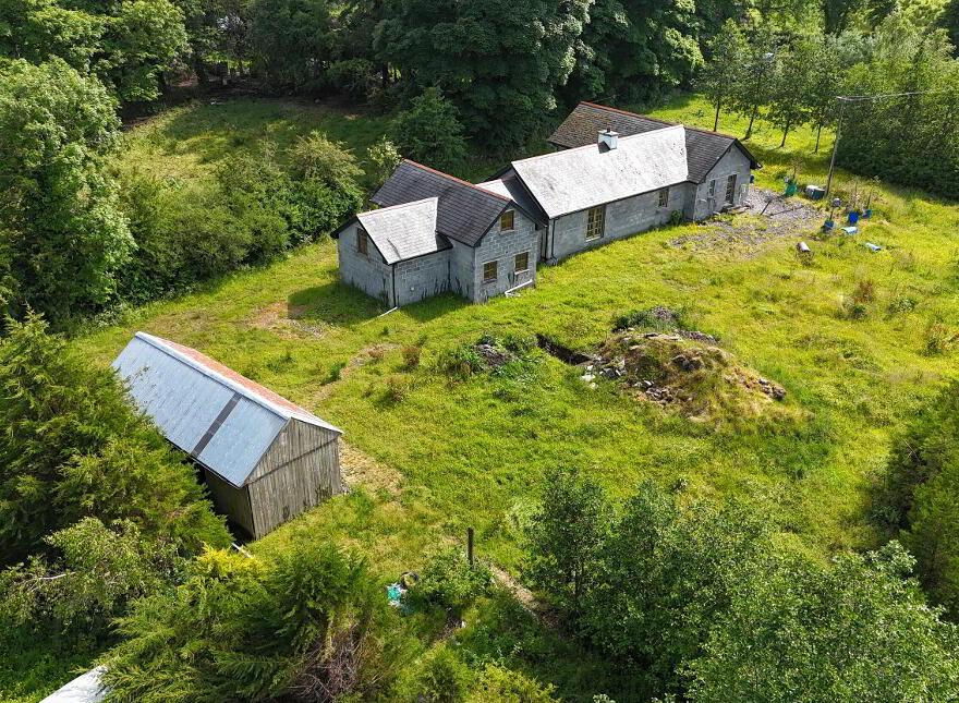 Kiltimagh, Kincon