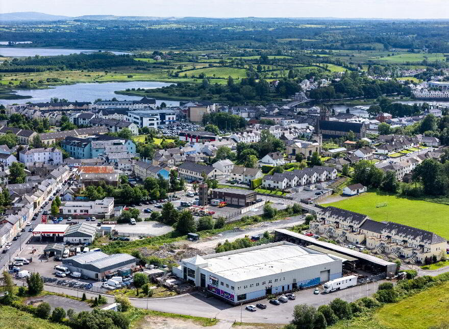 Leitrim Road Retail Point, Leitrim Road, Carrick On Shannon, N41F621