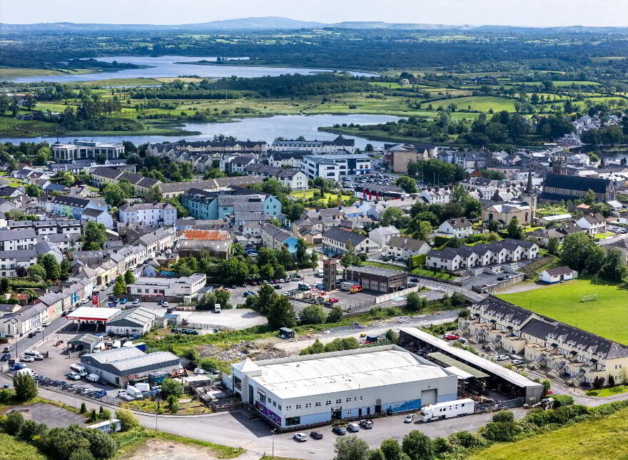 Leitrim Road Retail Point, Leitrim Road, Carrick On Shannon, N41F621