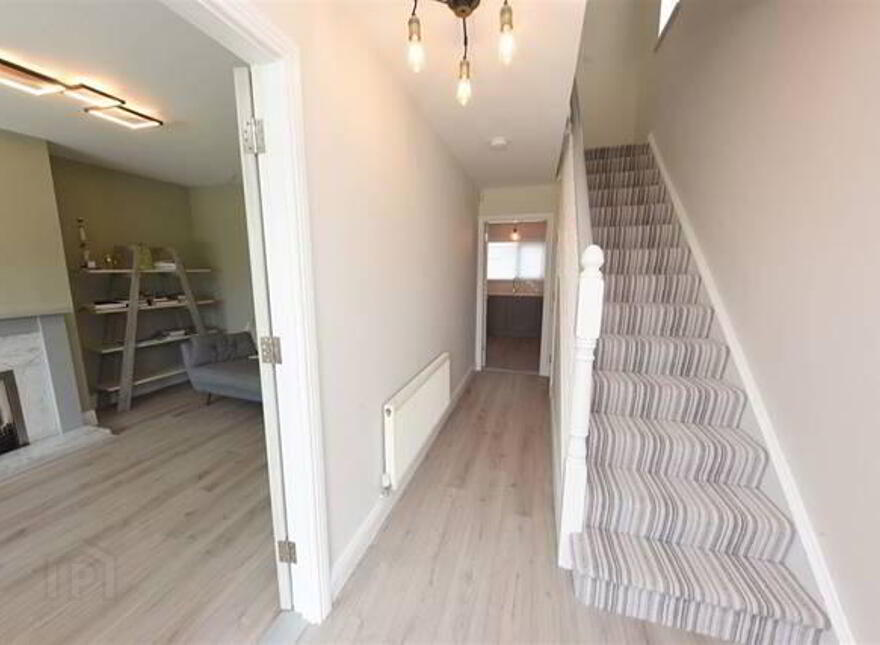 8 The Crescent, Green Valley, Donnybrook, Douglas