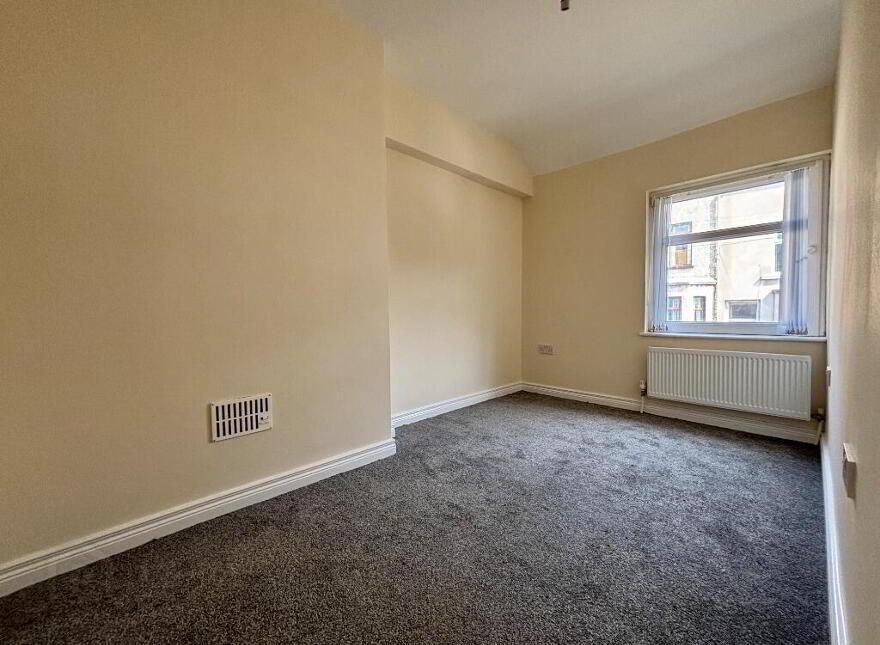 2 Glencairn Street, Belfast, BT13 3LU