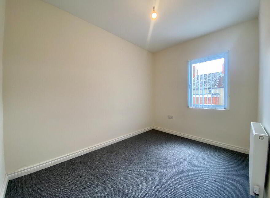 36 Bootle Street, Belfast, BT13 3GQ